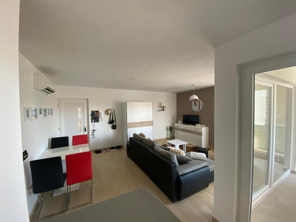 Apartman Erika 宁 外观 照片